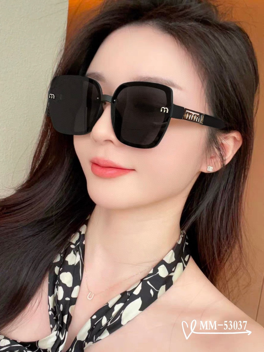 Miumiu Sunglasses 559558