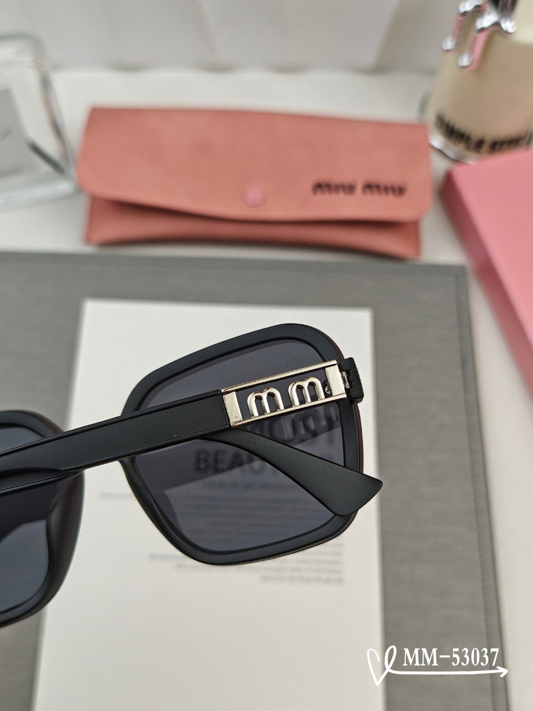 Miumiu Sunglasses 559558