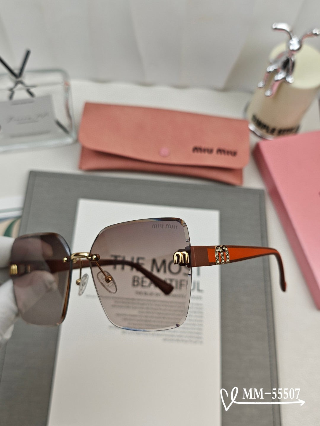 Miumiu Sunglasses 559560