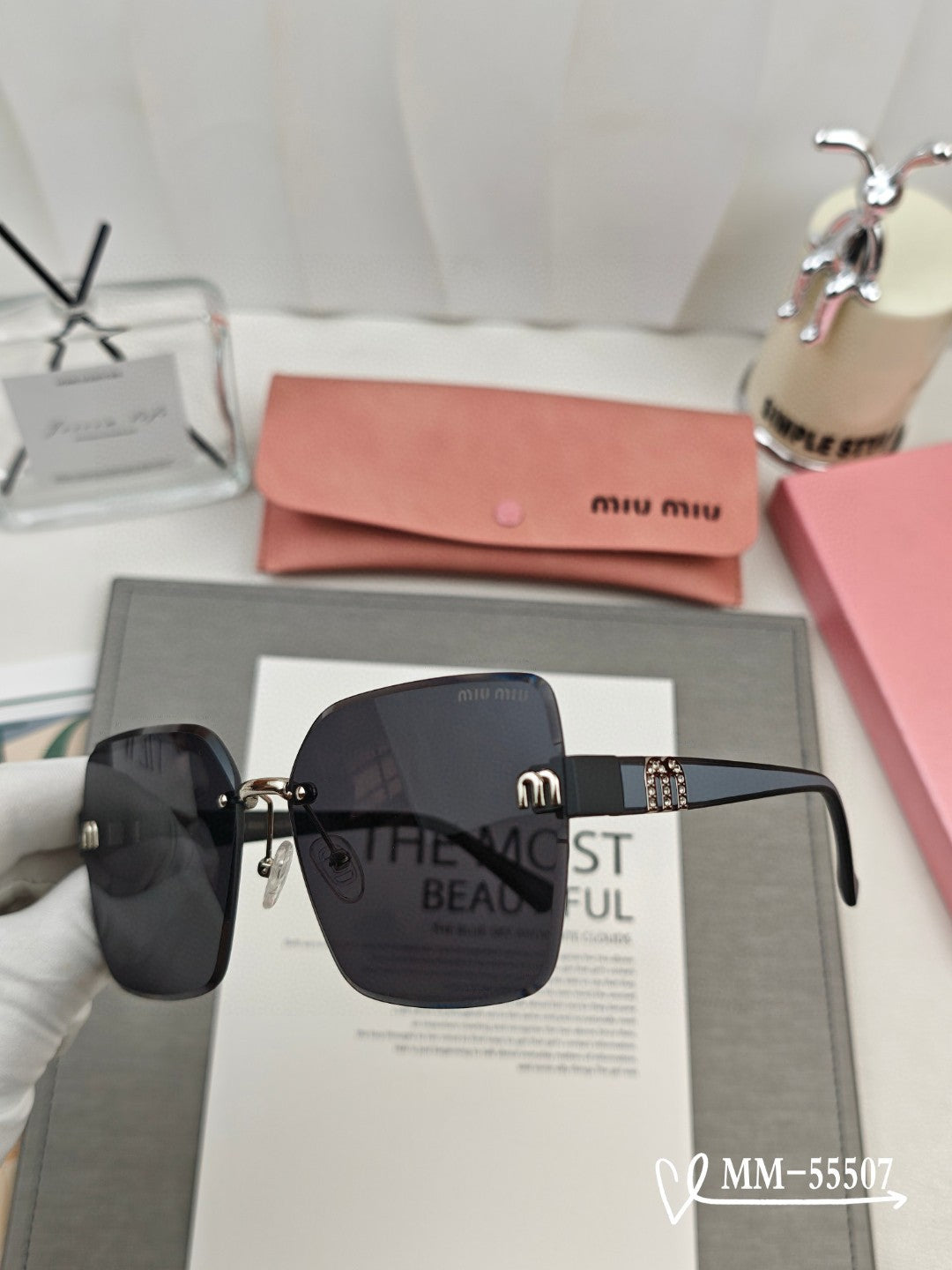 Miumiu Sunglasses 559560