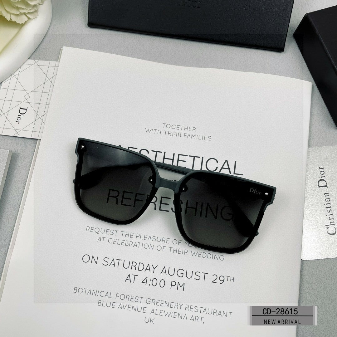 Montaigne Square Sunglass 28615 In Acetate