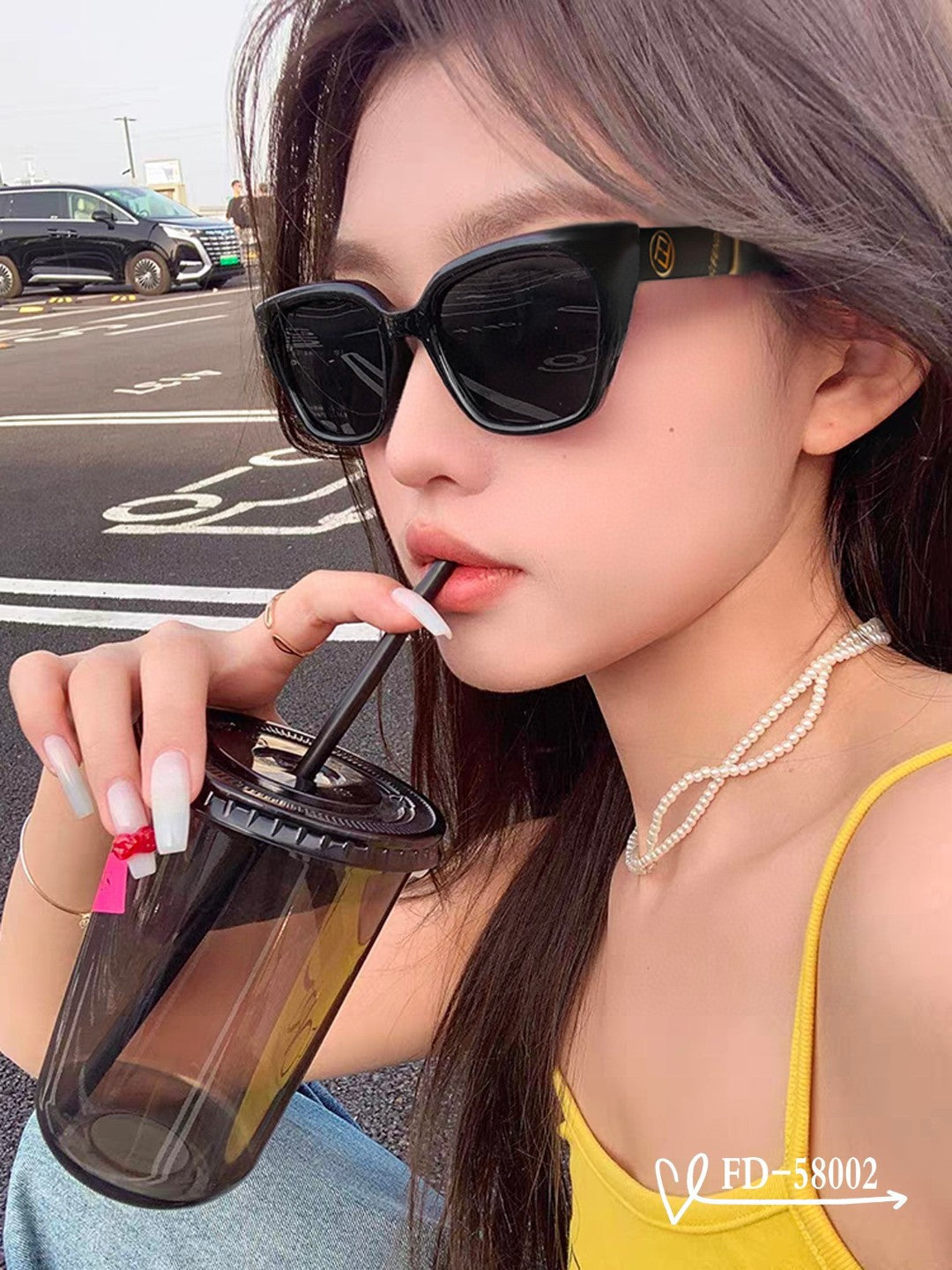 Diagonal Cat-Eye Frame Sunglasses 58002 In Acetate