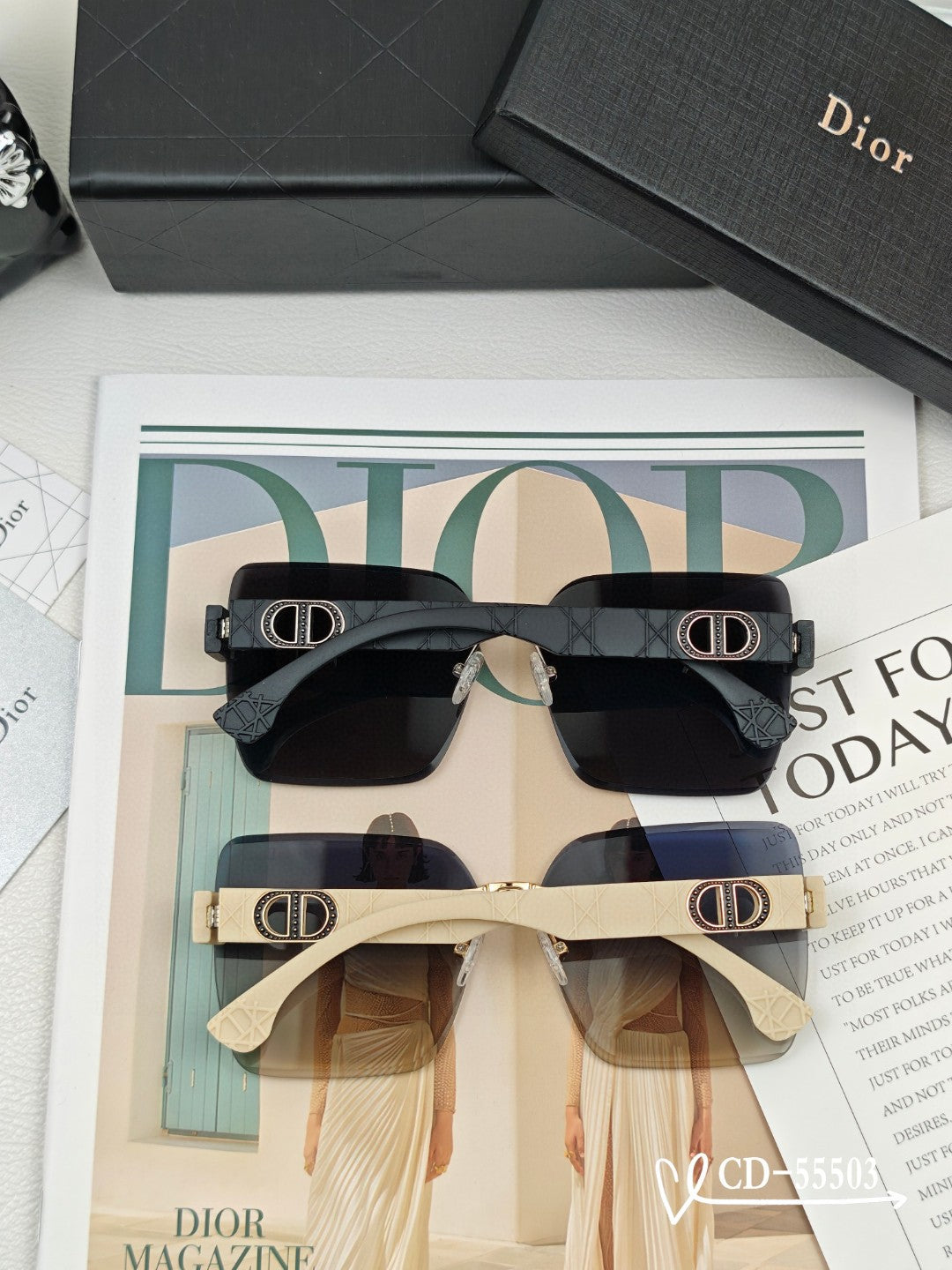 Montaigne Sunglass 55503 In Acetate