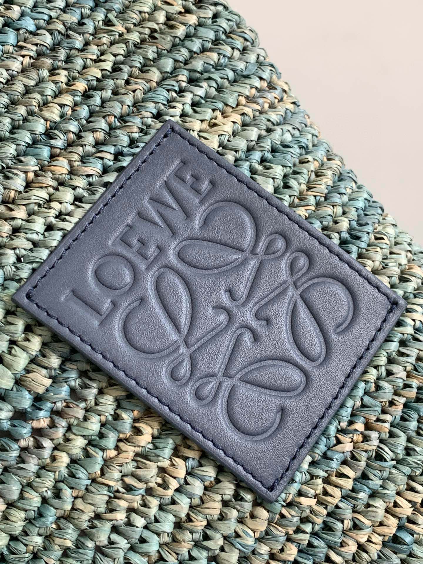 Loew Puzzle Fold Tote Iblack Shiny Calfskin