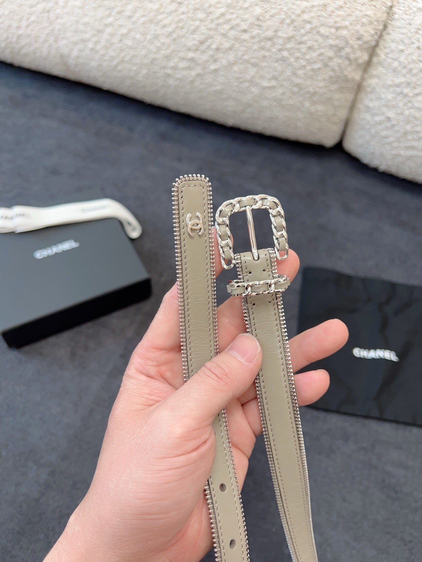 Belt 20Mm In Gray Calfskin With Interwoven Chain Buckle Zipper In Trim Silver Hardware