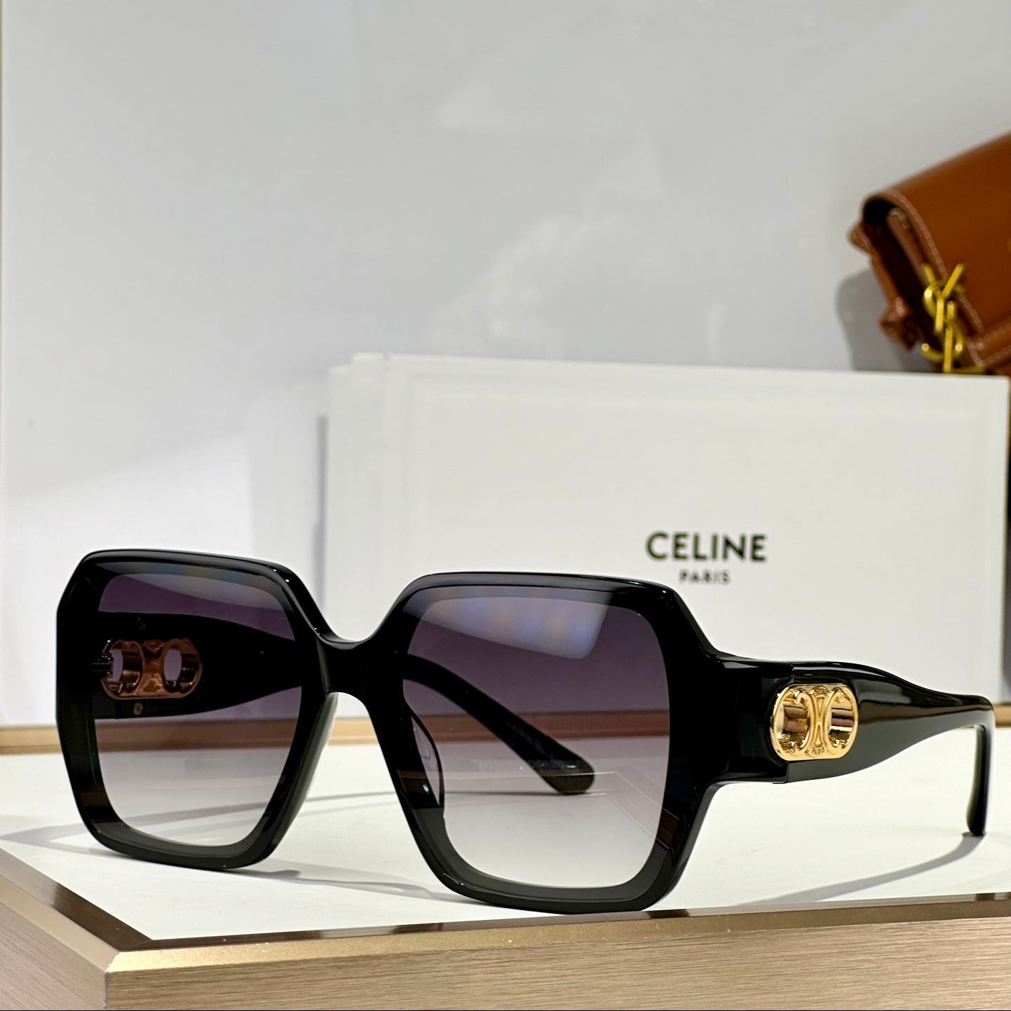 TRIOMPHE SUNGLASS CL40251U IN ACETATE