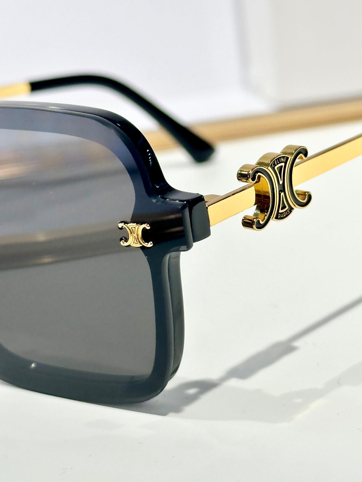 TRIOMPHE SUNGLASSES CL40247U IN METAL