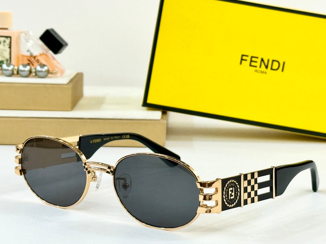 First Crystal Chunky Oval Frame Sunglasses 7078 In Metal