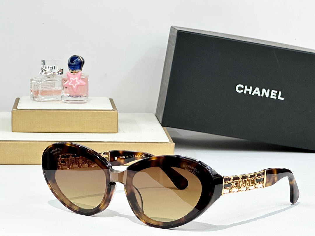 Cat Eye Sunglasses Ch5537Q In Acetate Chain Metal