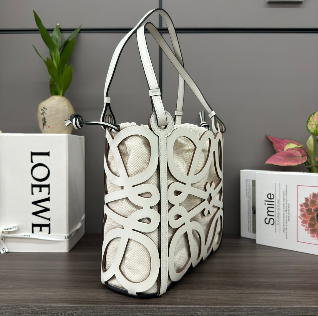 Loew Puzzle Fold Tote Iblack Shiny Calfskin