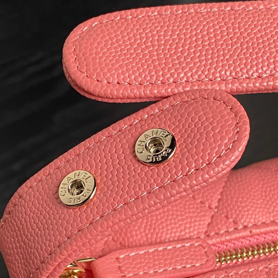 CC Large Tote 39 Light Beige Canvas Pearl Logo