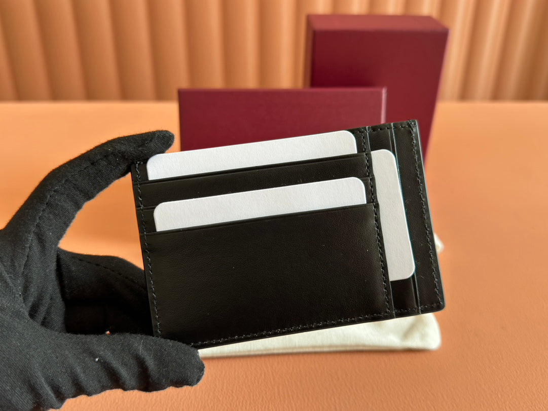 Richelieu Wallet 19 In Classic Red Goyardine Canvas