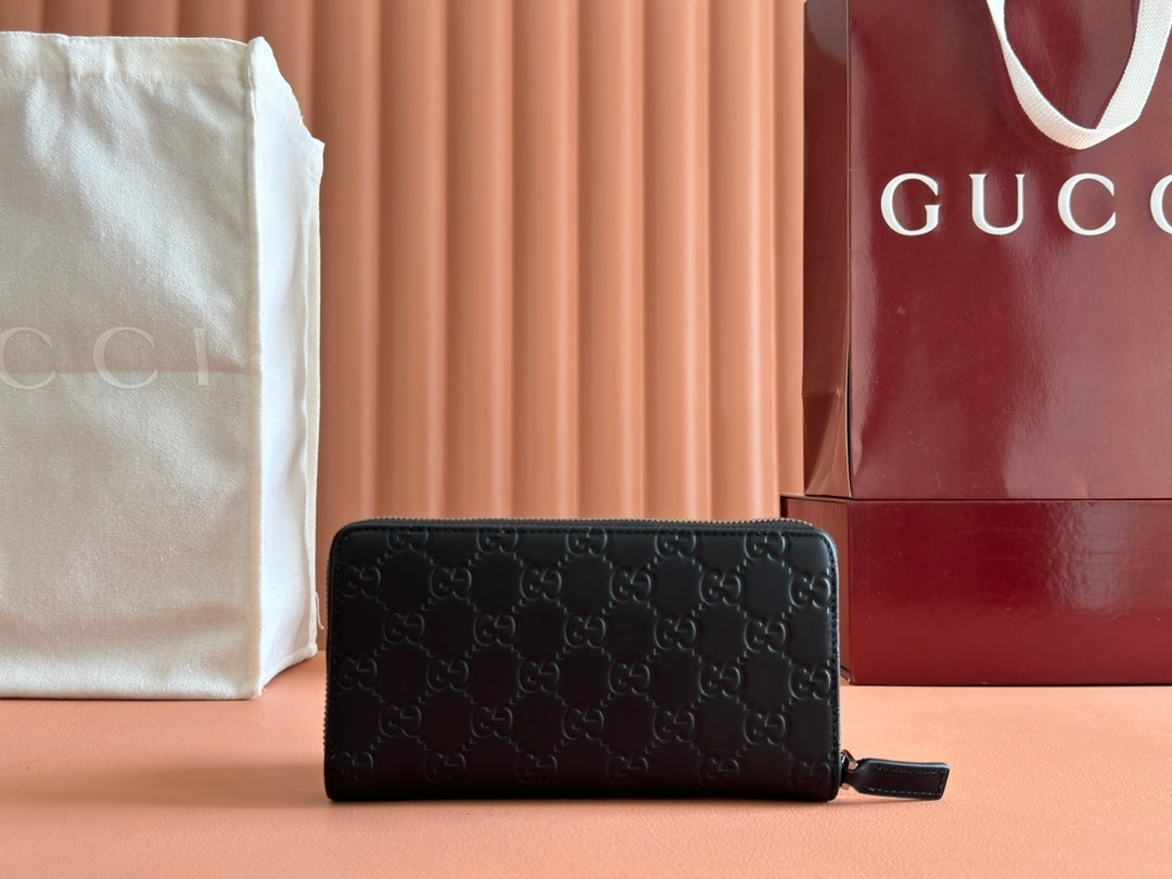 Richelieu Wallet 19 In Classic Red Goyardine Canvas