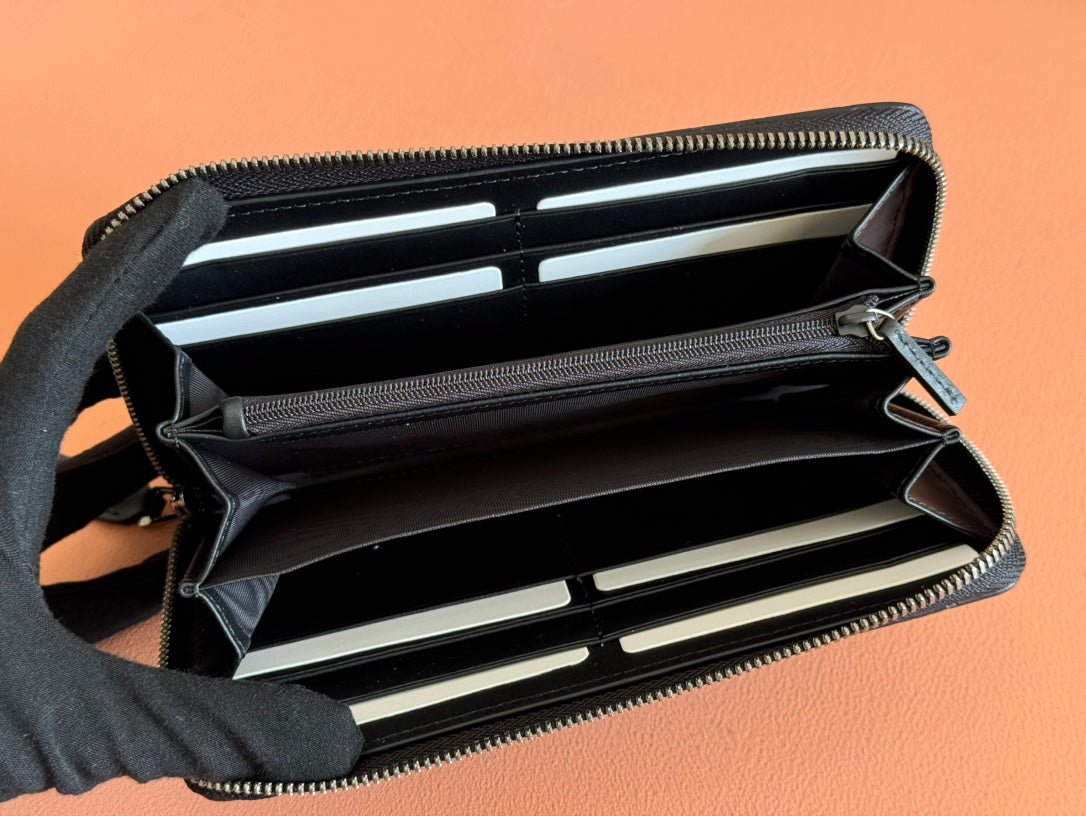 Richelieu Wallet 19 In Classic Red Goyardine Canvas