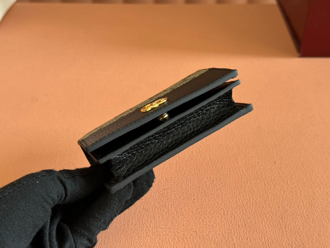 Richelieu Wallet 19 In Classic Red Goyardine Canvas