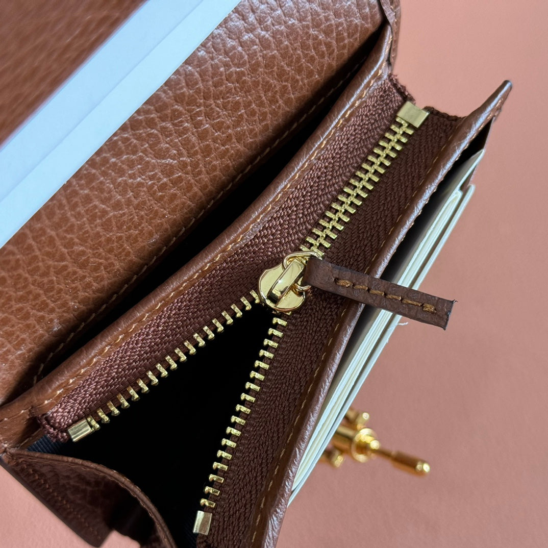 Richelieu Wallet 19 In Classic Red Goyardine Canvas