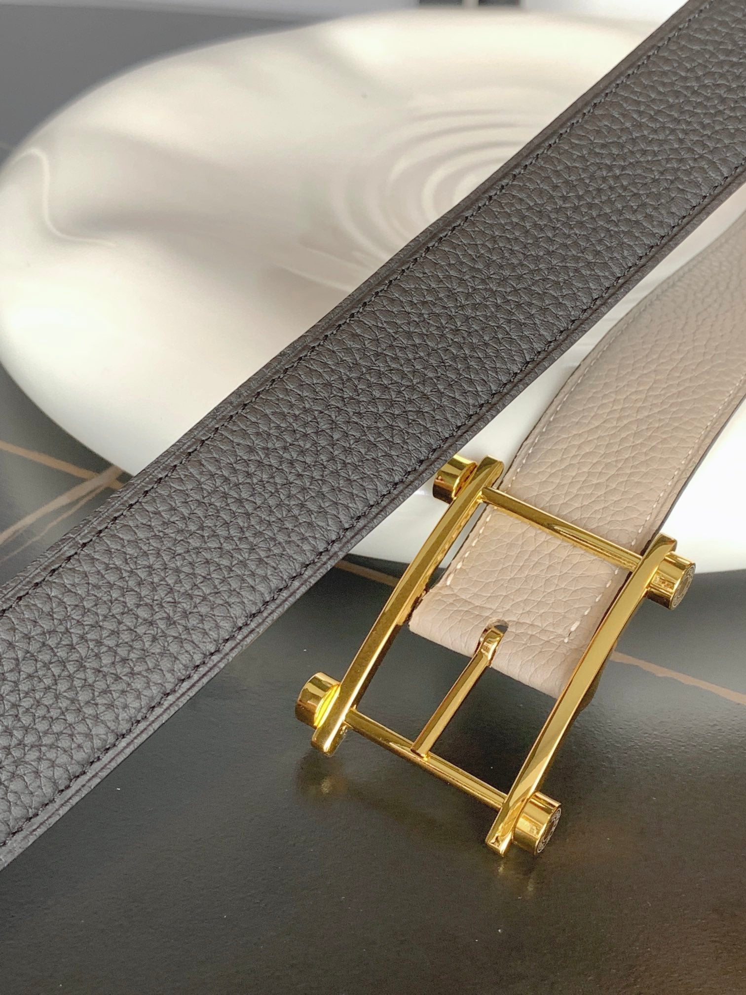 Hm Reversible Black And Black And Khaki Brown Leather Strap 32 Mm Gold Hardware