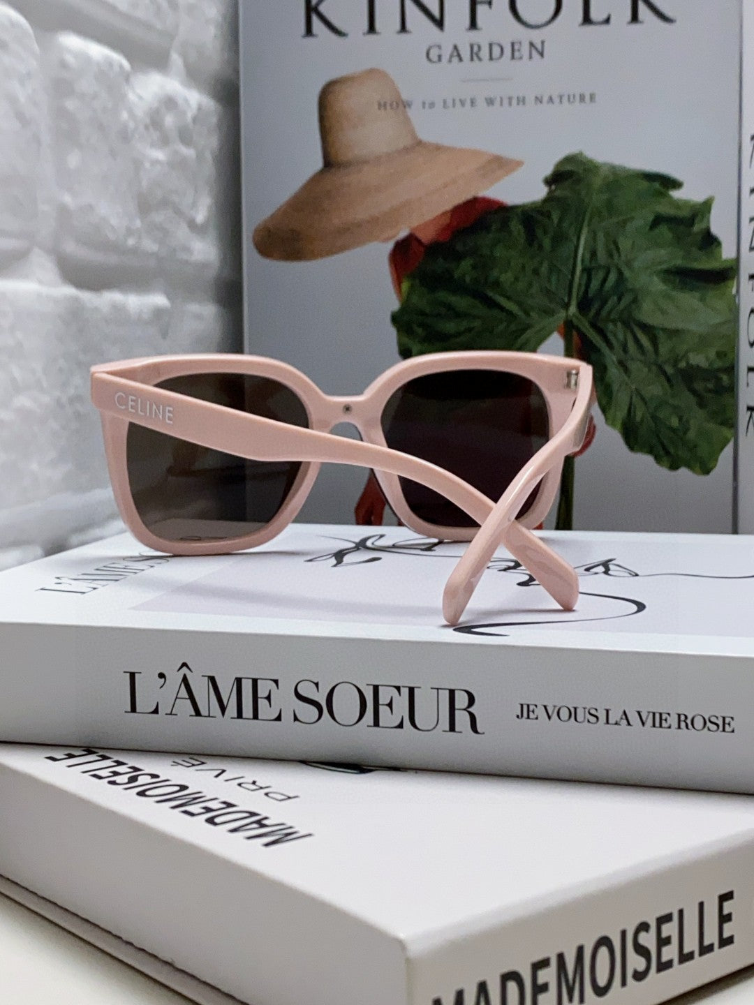TRIOMPHE SUNGLASSES 552774 IN BABY PINK ACETATE TEXT LOGO