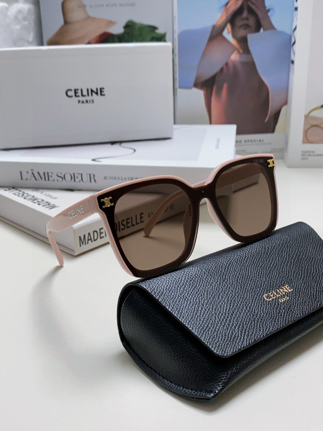 TRIOMPHE SUNGLASSES 552774 IN BABY PINK ACETATE TEXT LOGO