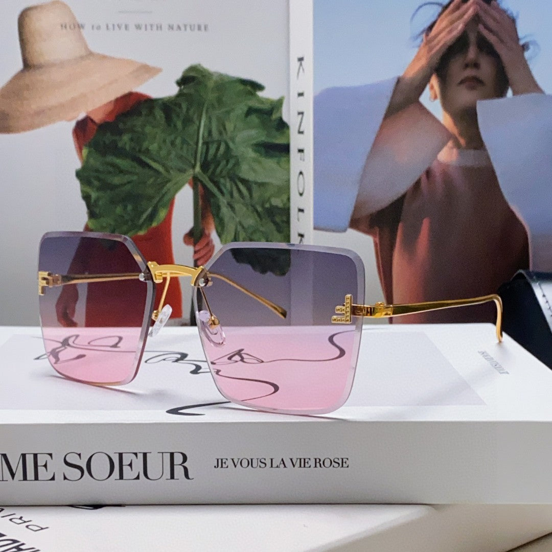 First Crystal Square Frame Sunglasses Fe4082Us In Metal