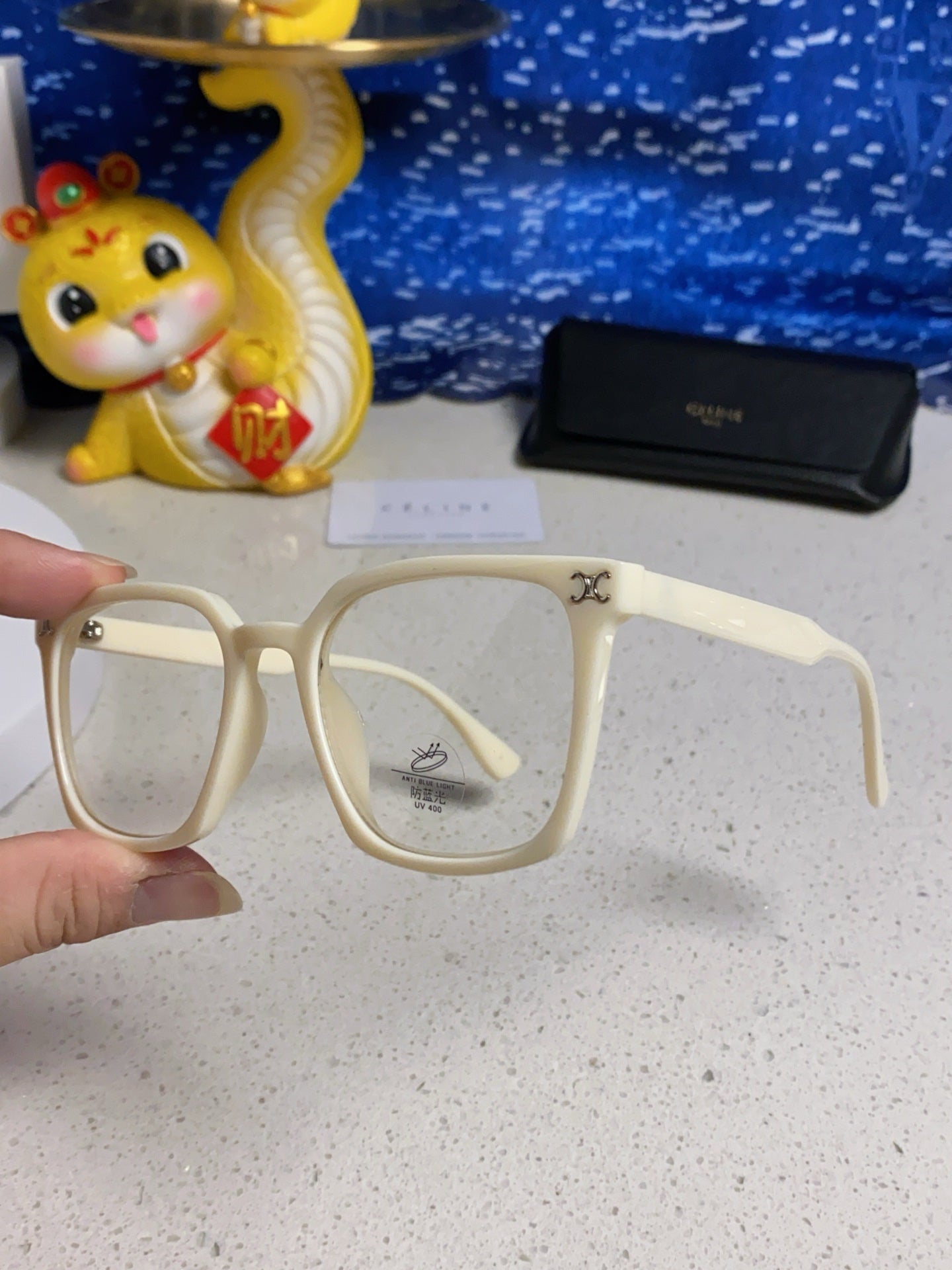 TRIOMPHE SUNGLASSES 563254 IN IVORY ACETATE