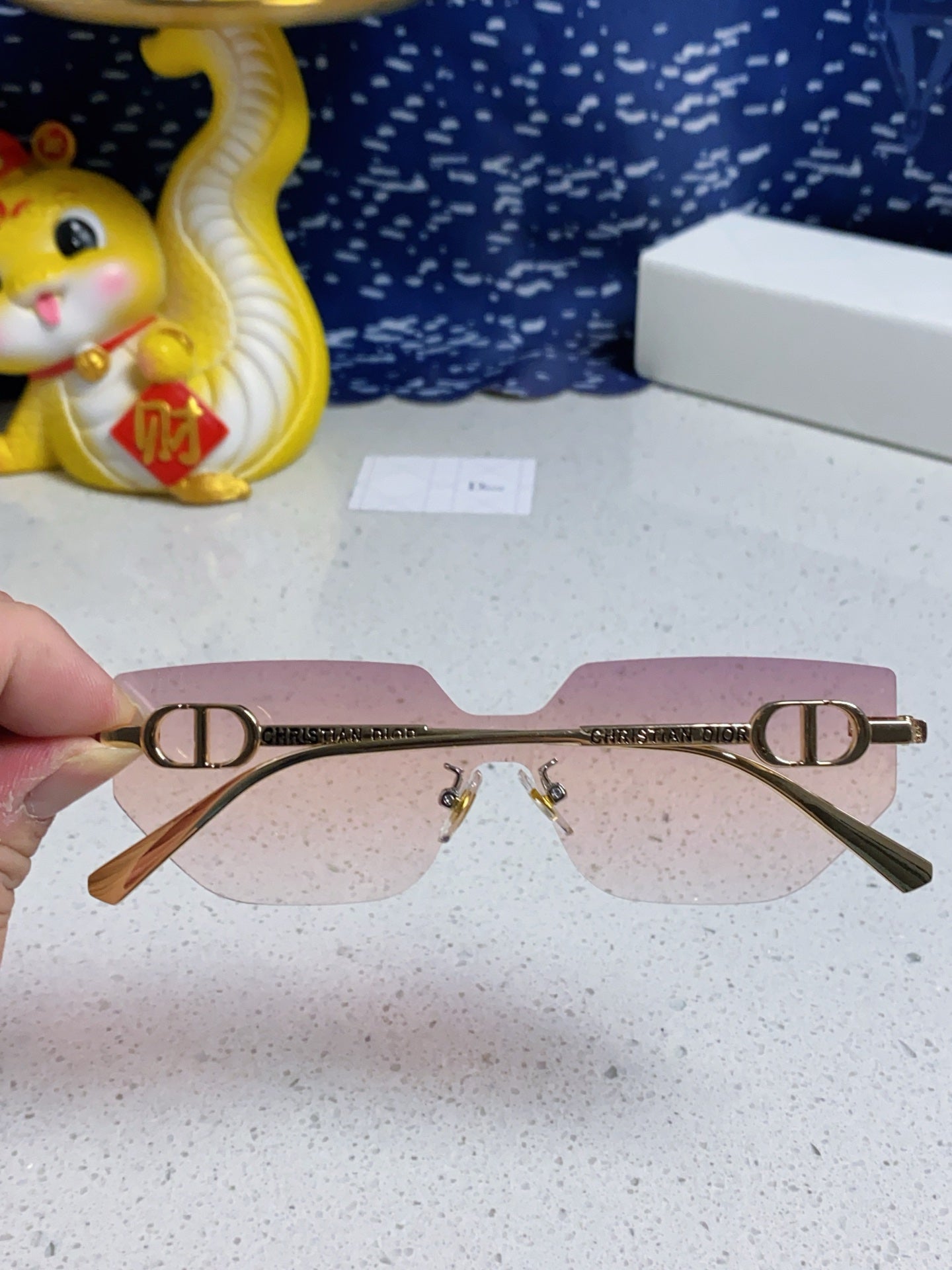 Montaigne Sunglass 563191 In Gold Metal Pink Smoke Lenses