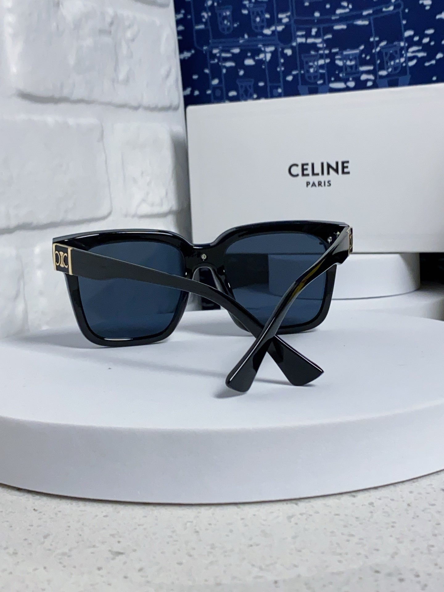 TRIOMPHE SUNGLASSES 548637 IN BLACK ACETATE