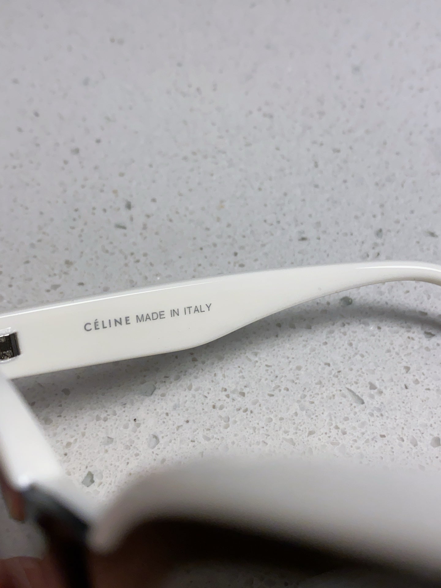 SQUARE SUNGLASS 575842 IN WHITE ACETATE