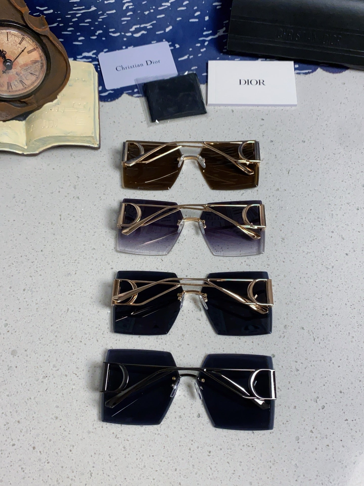 30Montaigne S7U Sunglass 578108 In Gold Metal Brown Lenses