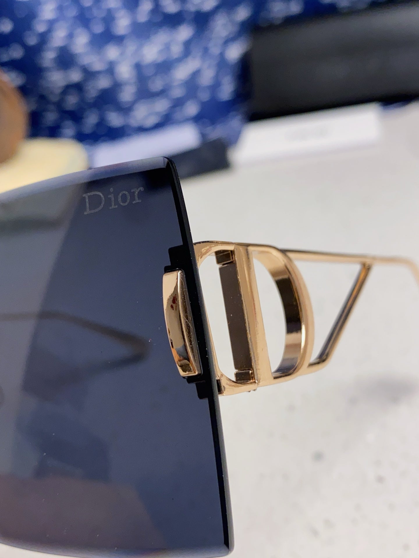 30Montaigne S7U Sunglass 578110 In Gold Metal Grey Lenses