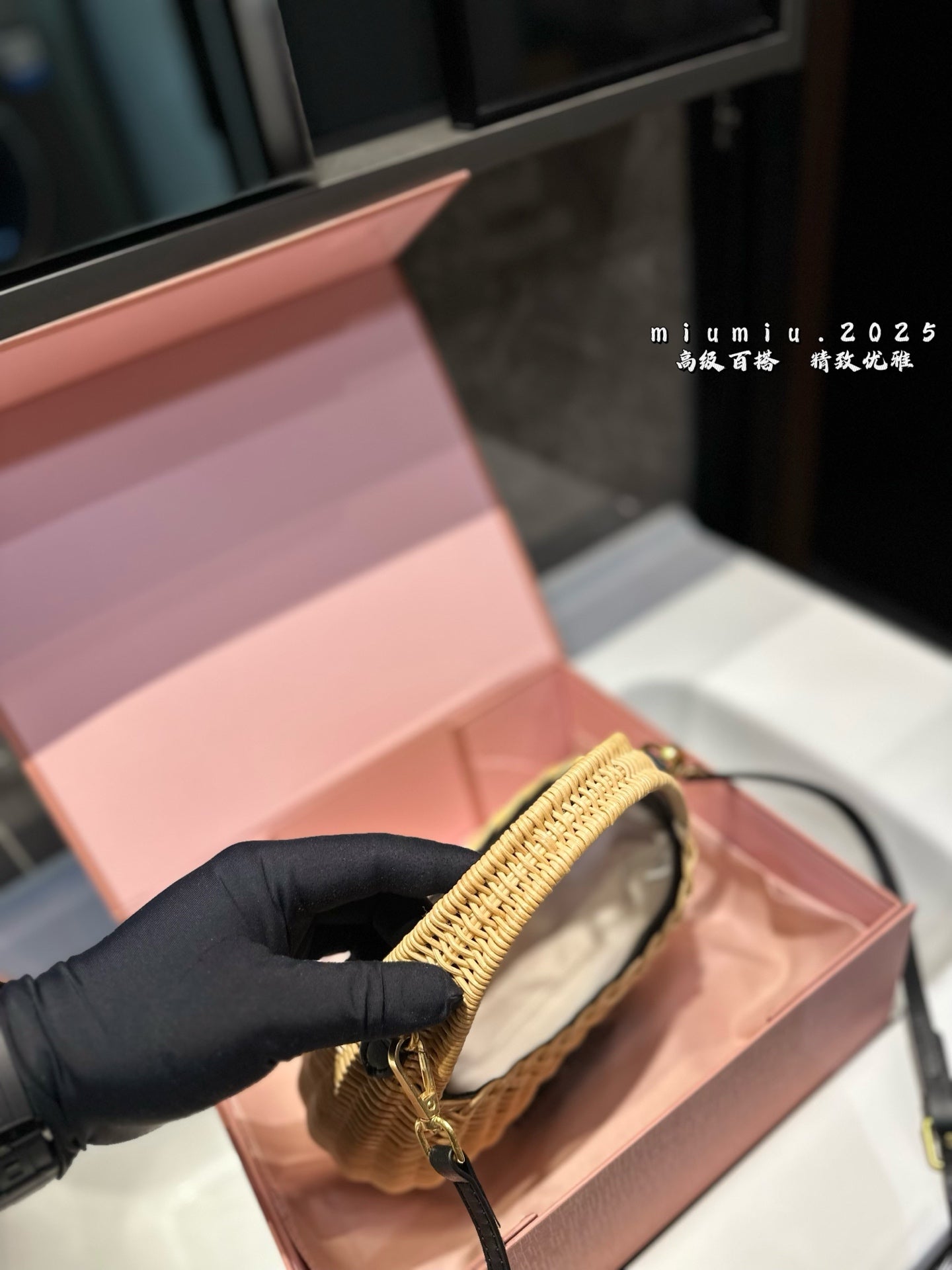 WANDER WICKER HOBO BAG 23 IN TAN BROWN HANDWOVEN WITH BLACK CALFSKIN LOGO