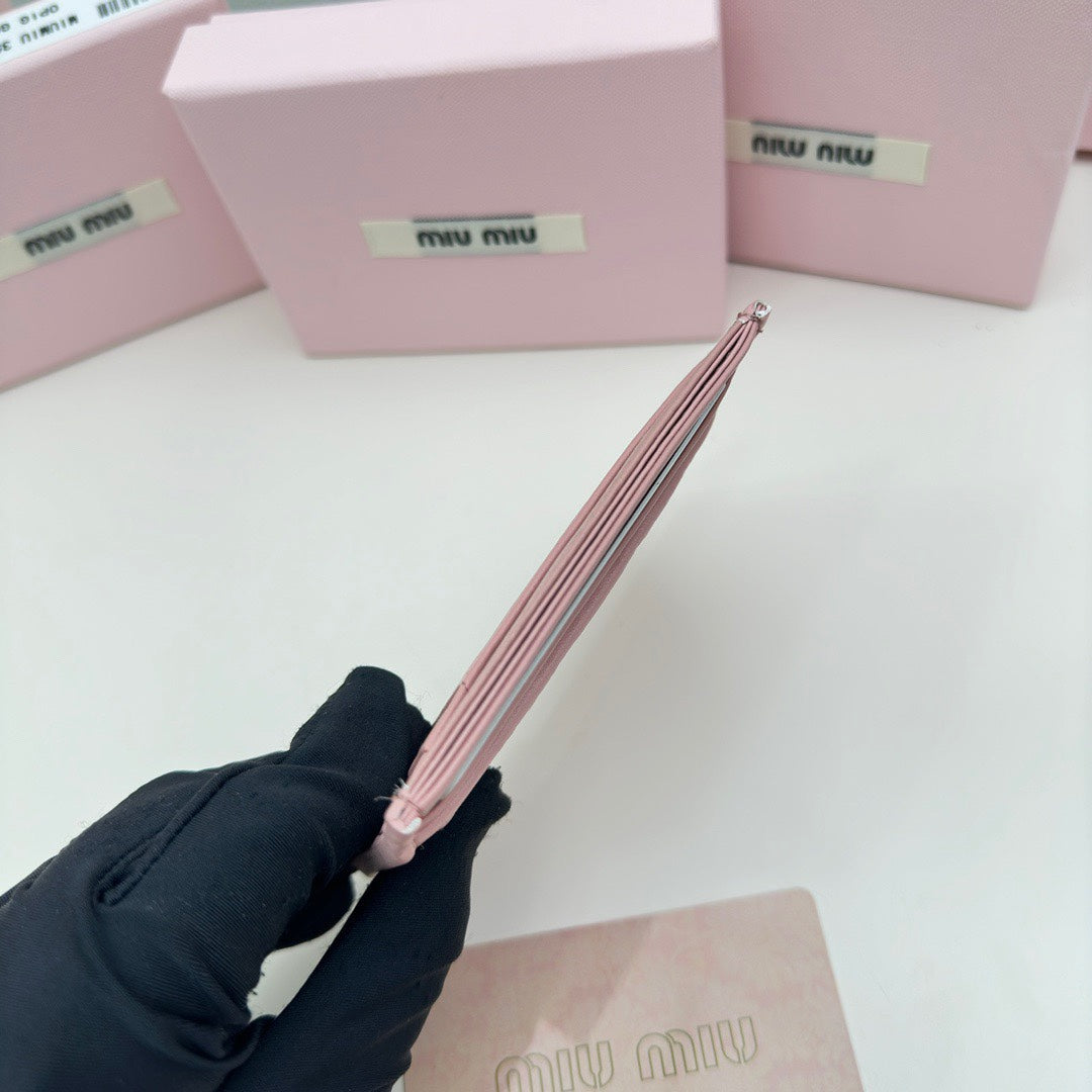 Richelieu Wallet 19 In Classic Red Goyardine Canvas