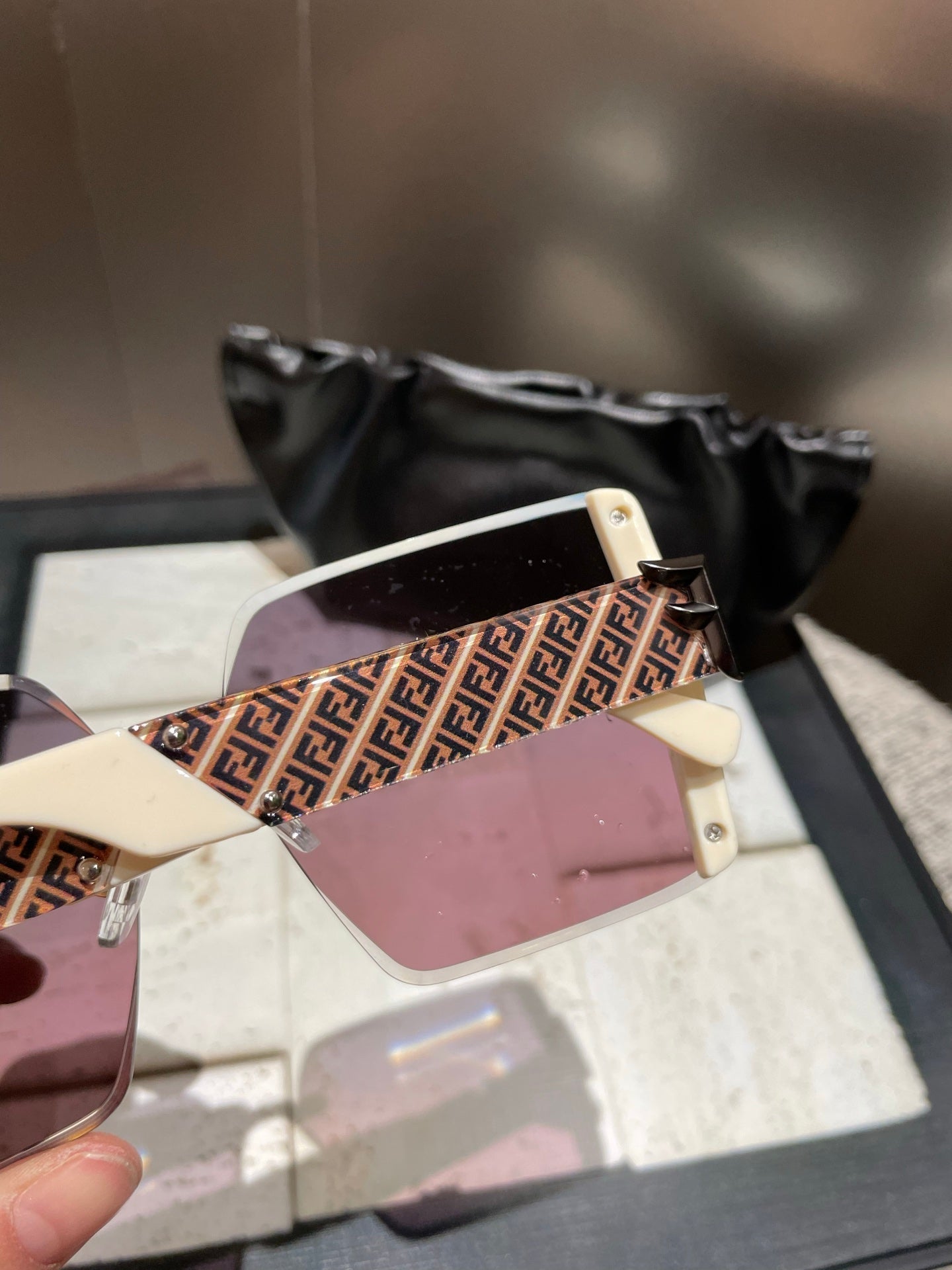 Oversized Ff Diamonds Square Frame Sunglasses 518548 In Acetate