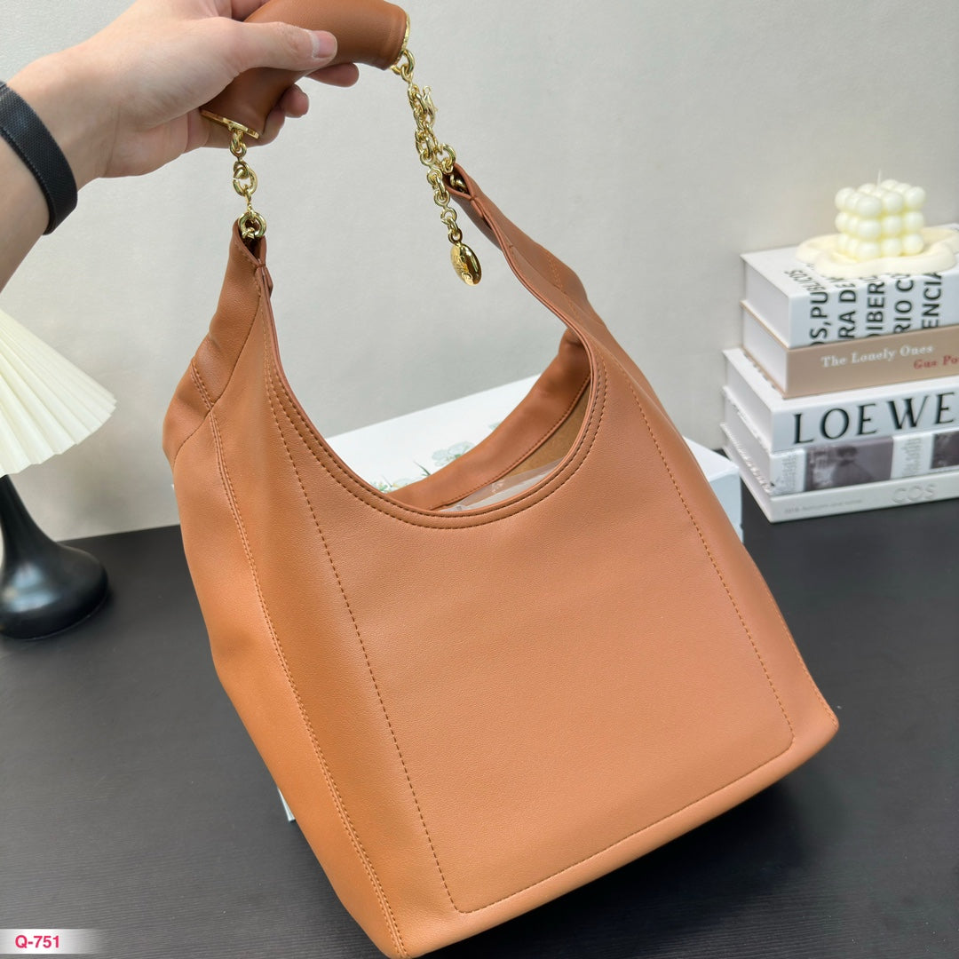 Loew Puzzle Fold Tote Iblack Shiny Calfskin