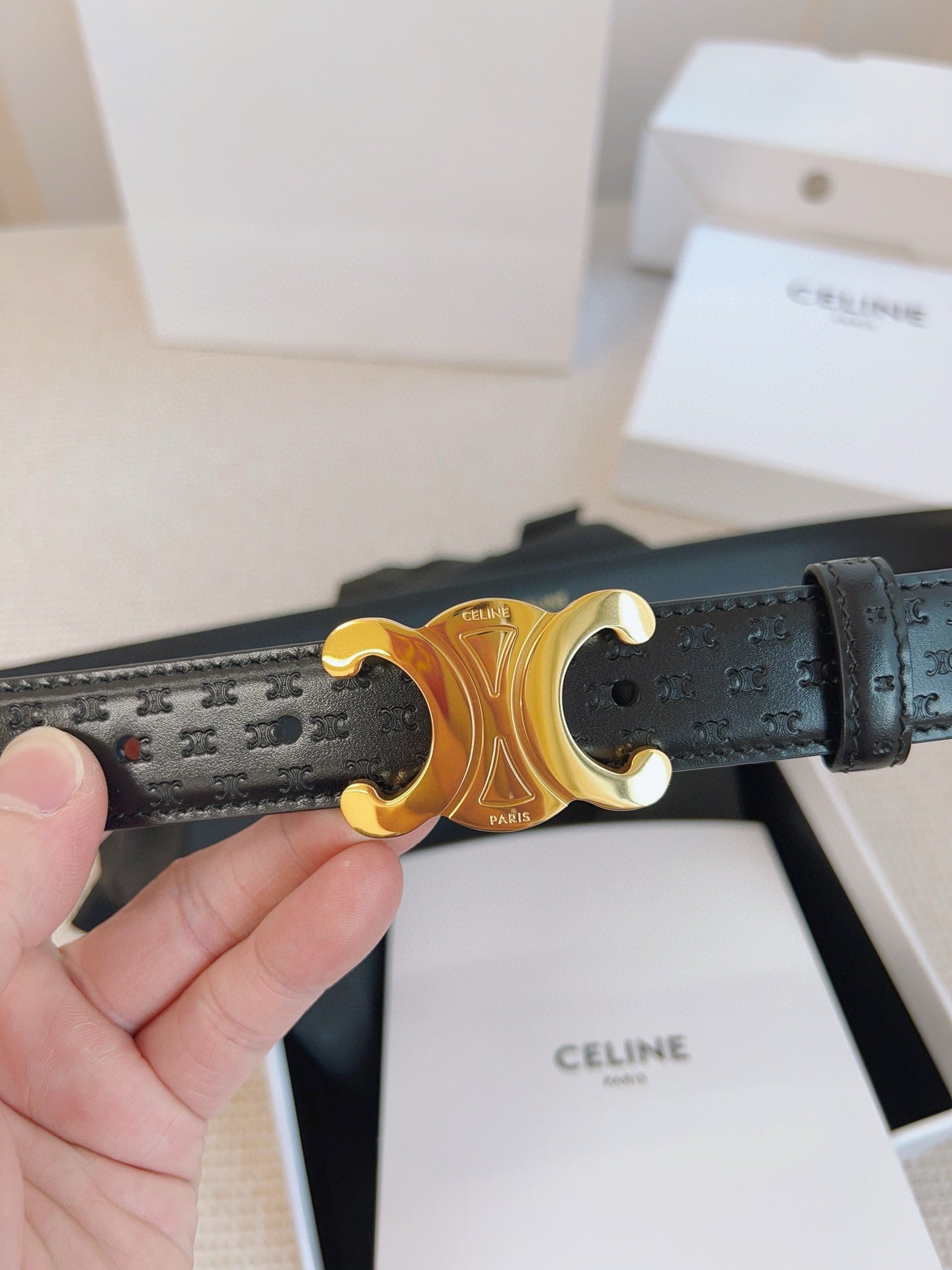 Celine 25S Belt Triomphe 25Mm In Black Calfskin Debossed Logo 563328