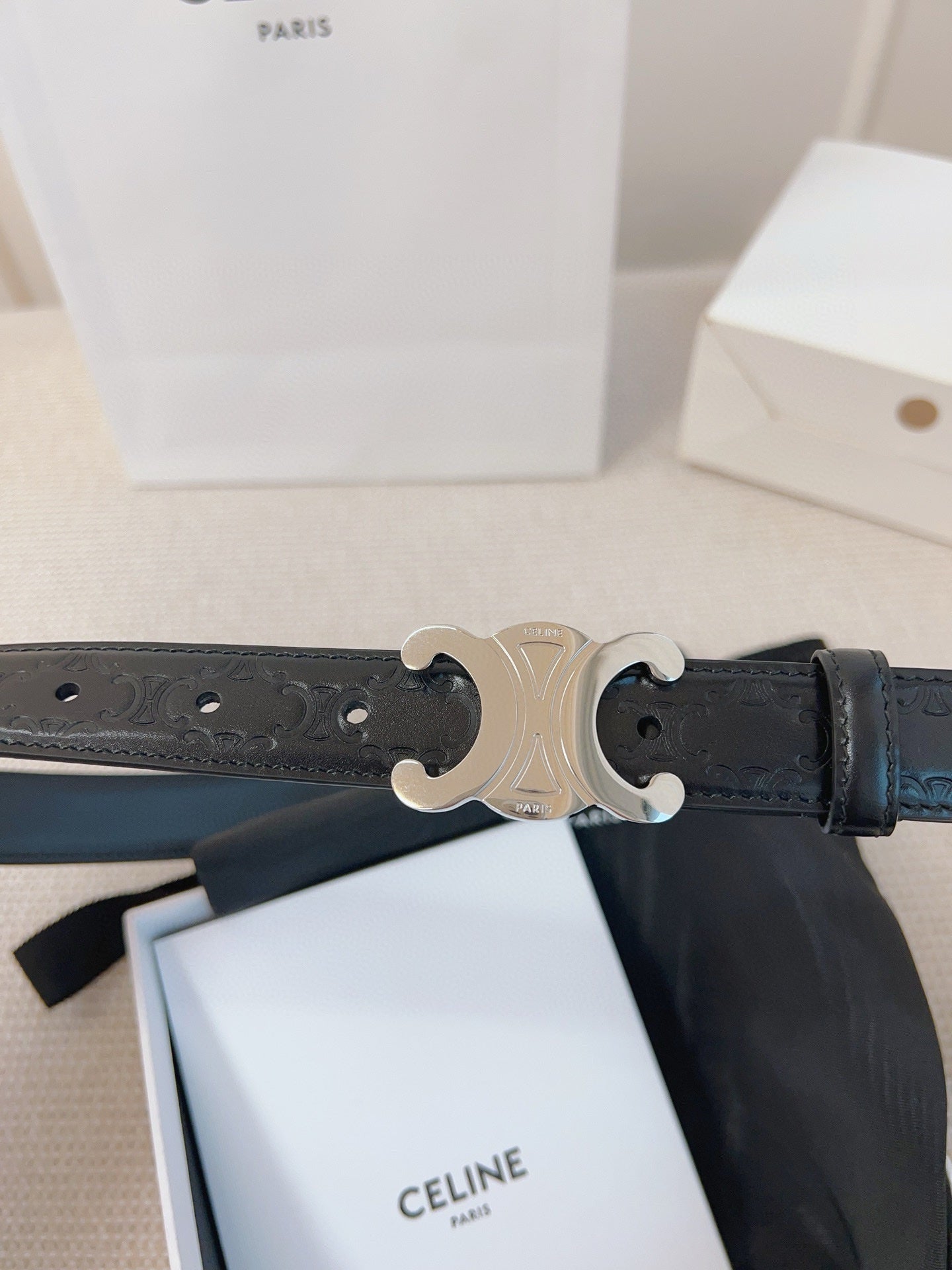 Celine 25S Belt 25Mm Triomphe In Black Calfskin Silver Hardware 563333