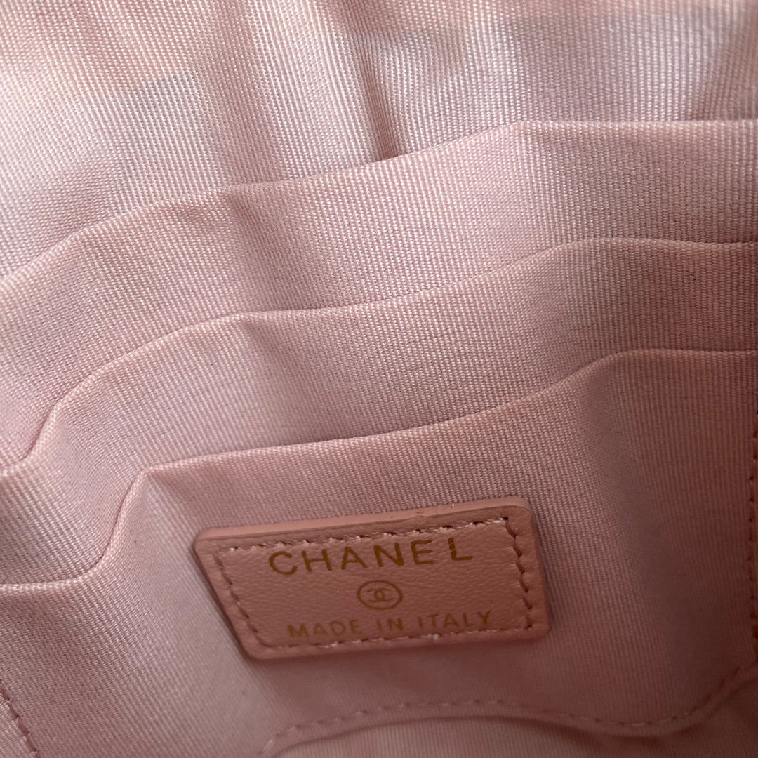 CC Large Tote 39 Light Beige Canvas Pearl Logo