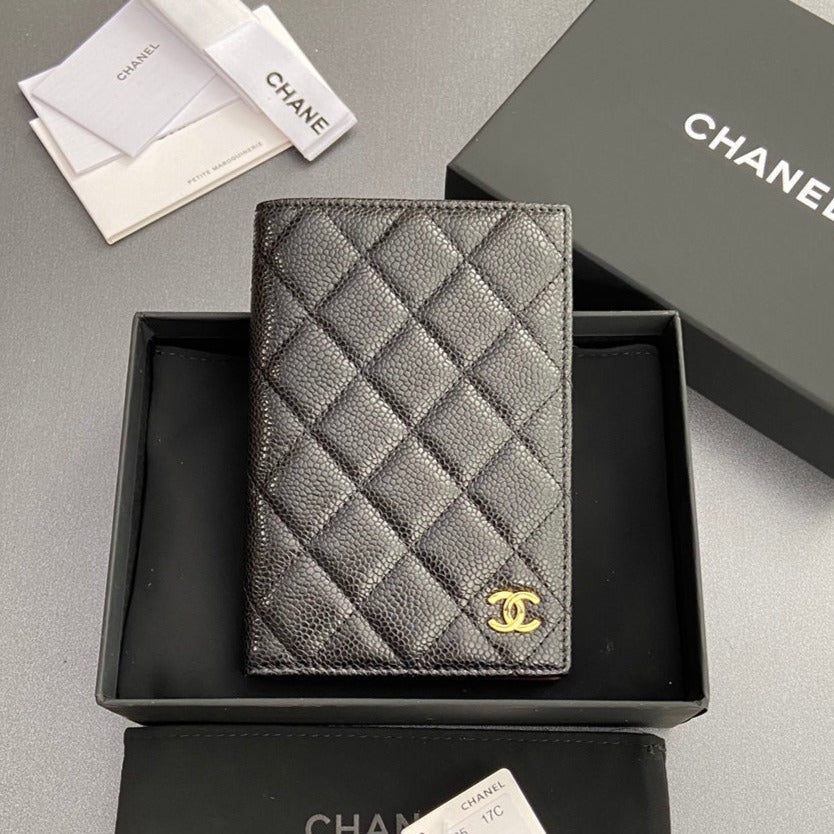 CC Large Tote 39 Light Beige Canvas Pearl Logo