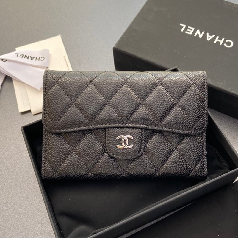 CC Large Tote 39 Light Beige Canvas Pearl Logo