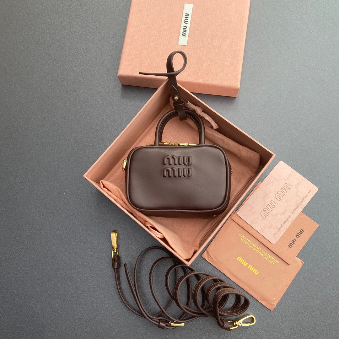 Richelieu Wallet 19 In Classic Red Goyardine Canvas