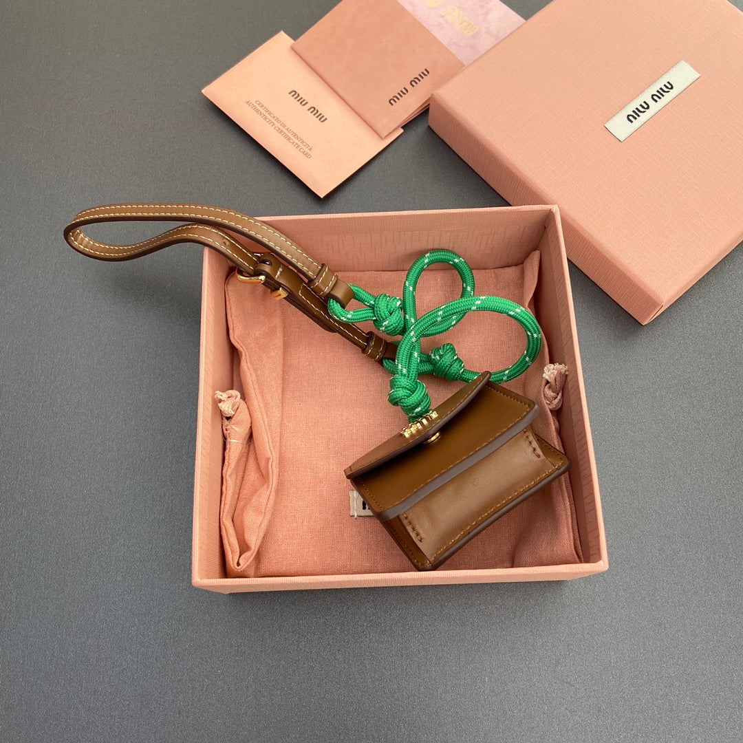 Richelieu Wallet 19 In Classic Red Goyardine Canvas