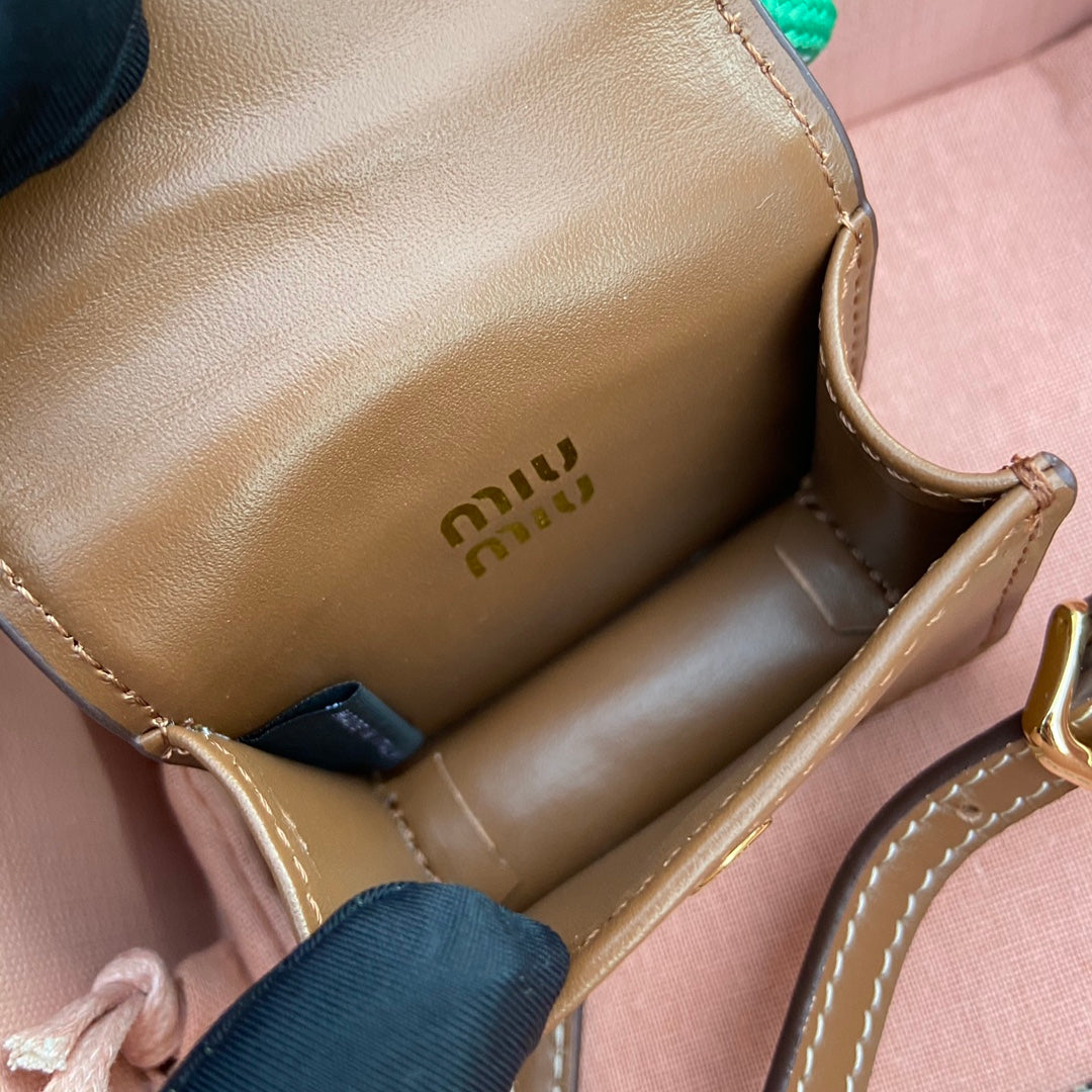 Richelieu Wallet 19 In Classic Red Goyardine Canvas