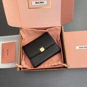 WALLET 12 IN BLACK SMOOTH CALFSKIN GOLD HARDWARE