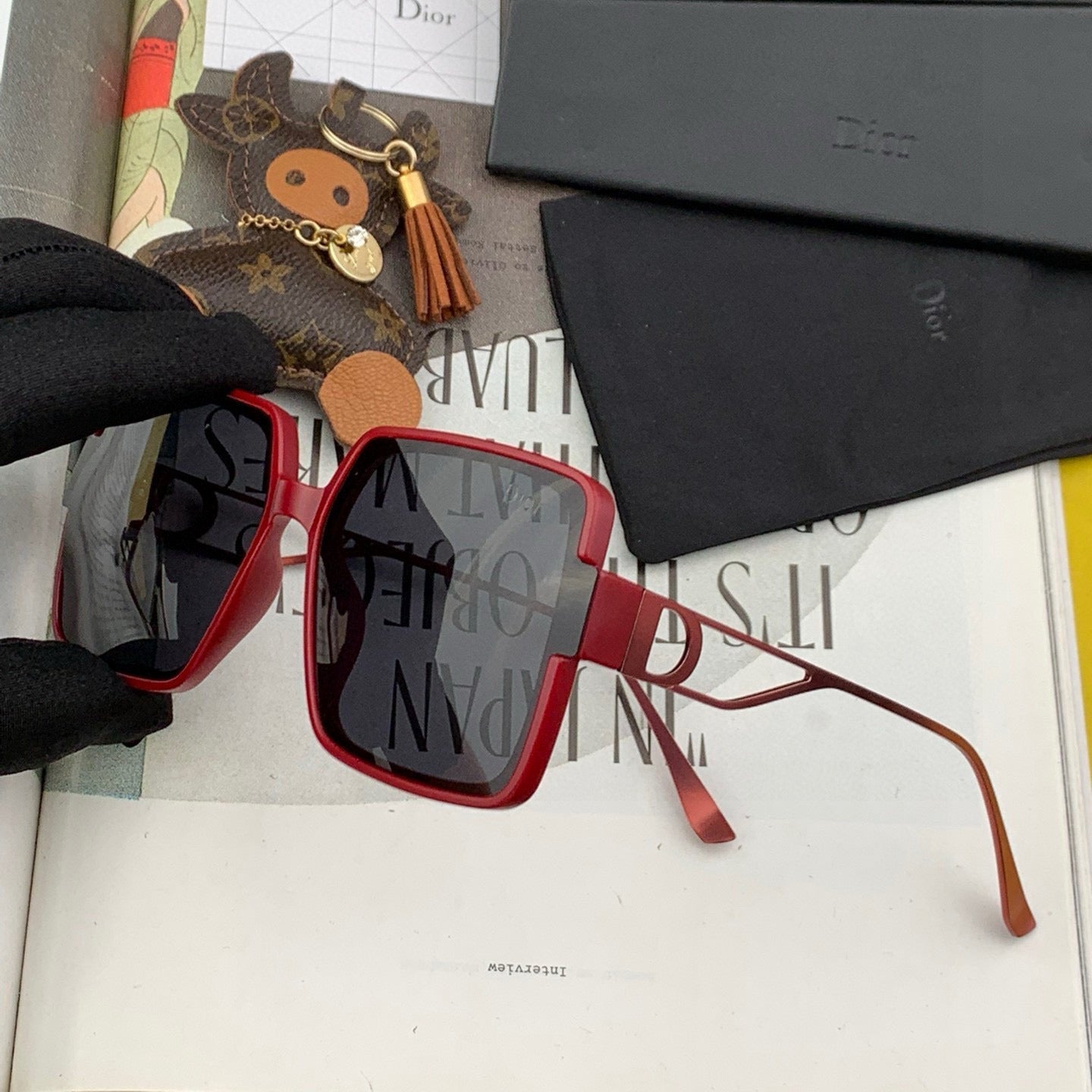 Montaigne Sunglass D5541 In Metal