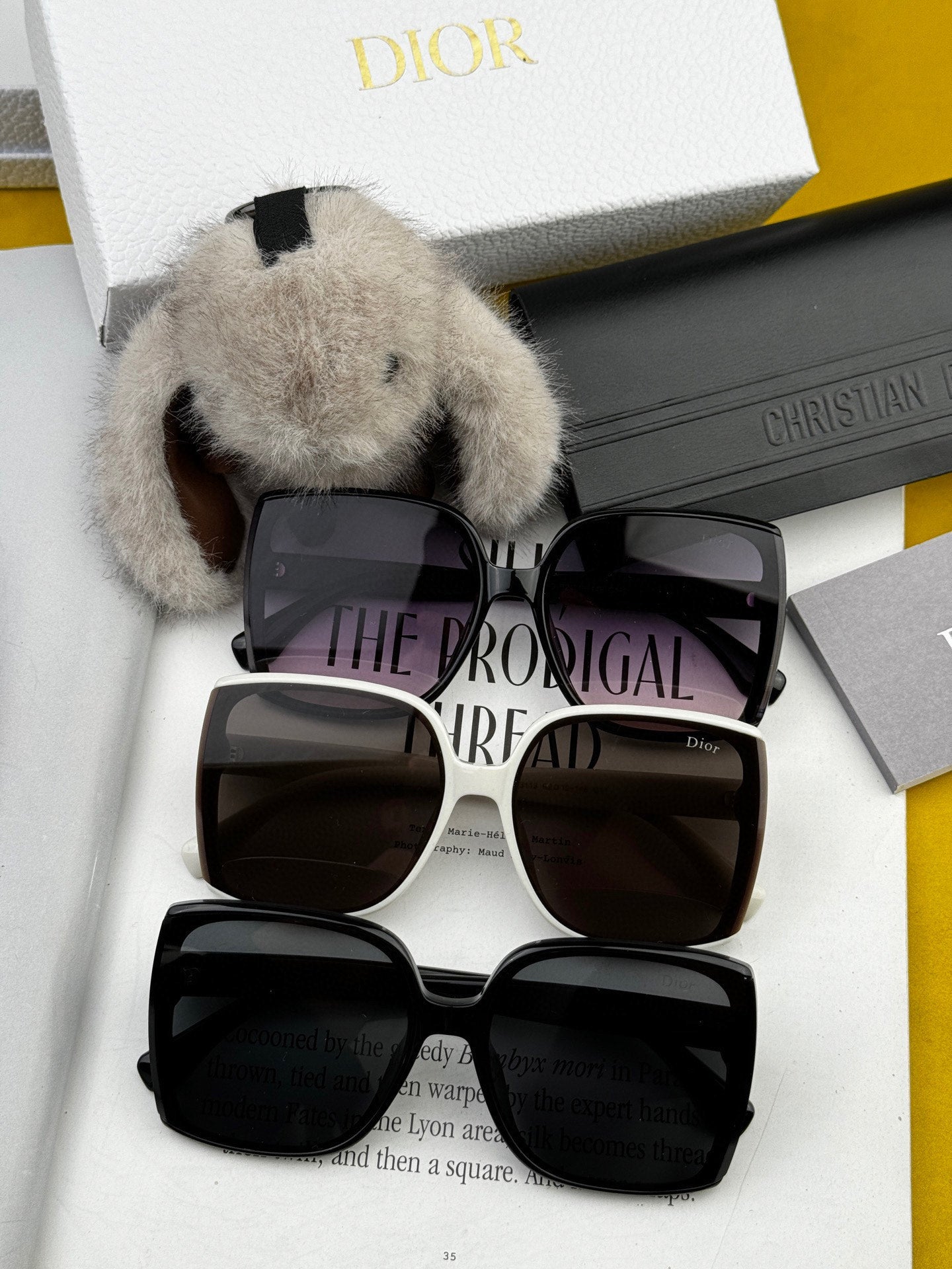 Montaigne Sunglass Cd3311 In Acetate