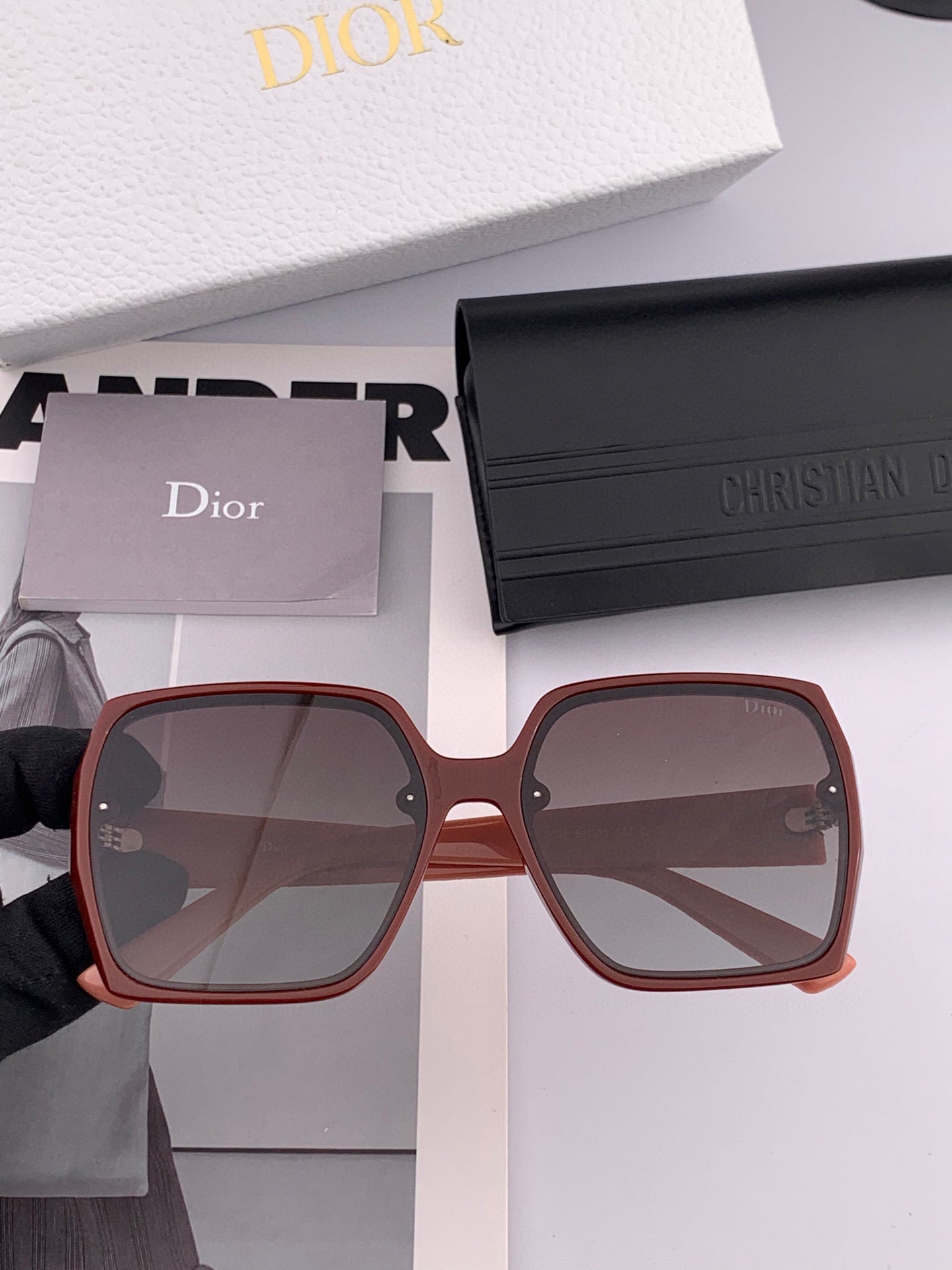 Montaigne Sunglass Cd0822 In Acetate