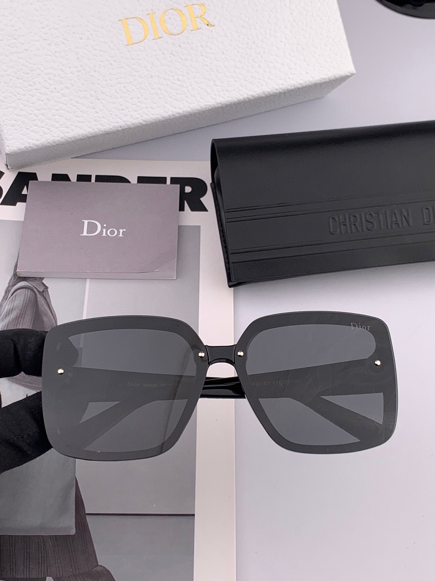 Montaigne Sunglass Cd0822 In Acetate