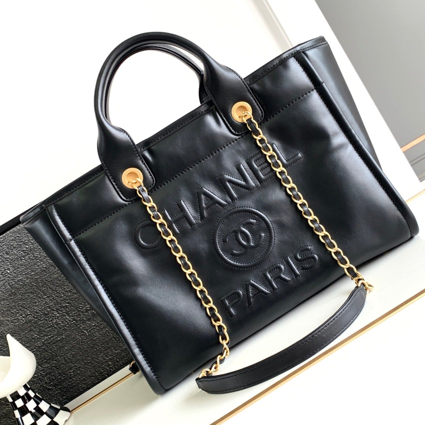 CC Large Tote 39 Light Beige Canvas Pearl Logo