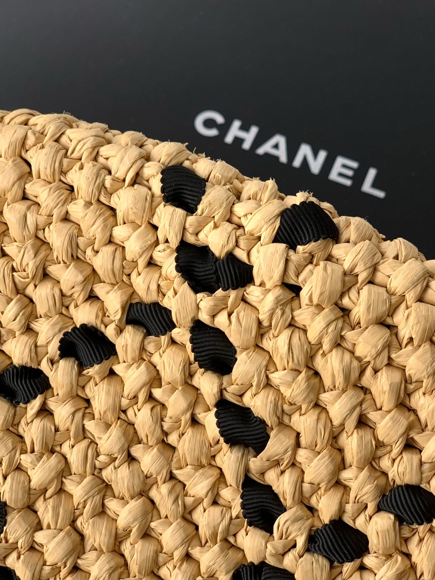 CC Large Tote 39 Light Beige Canvas Pearl Logo