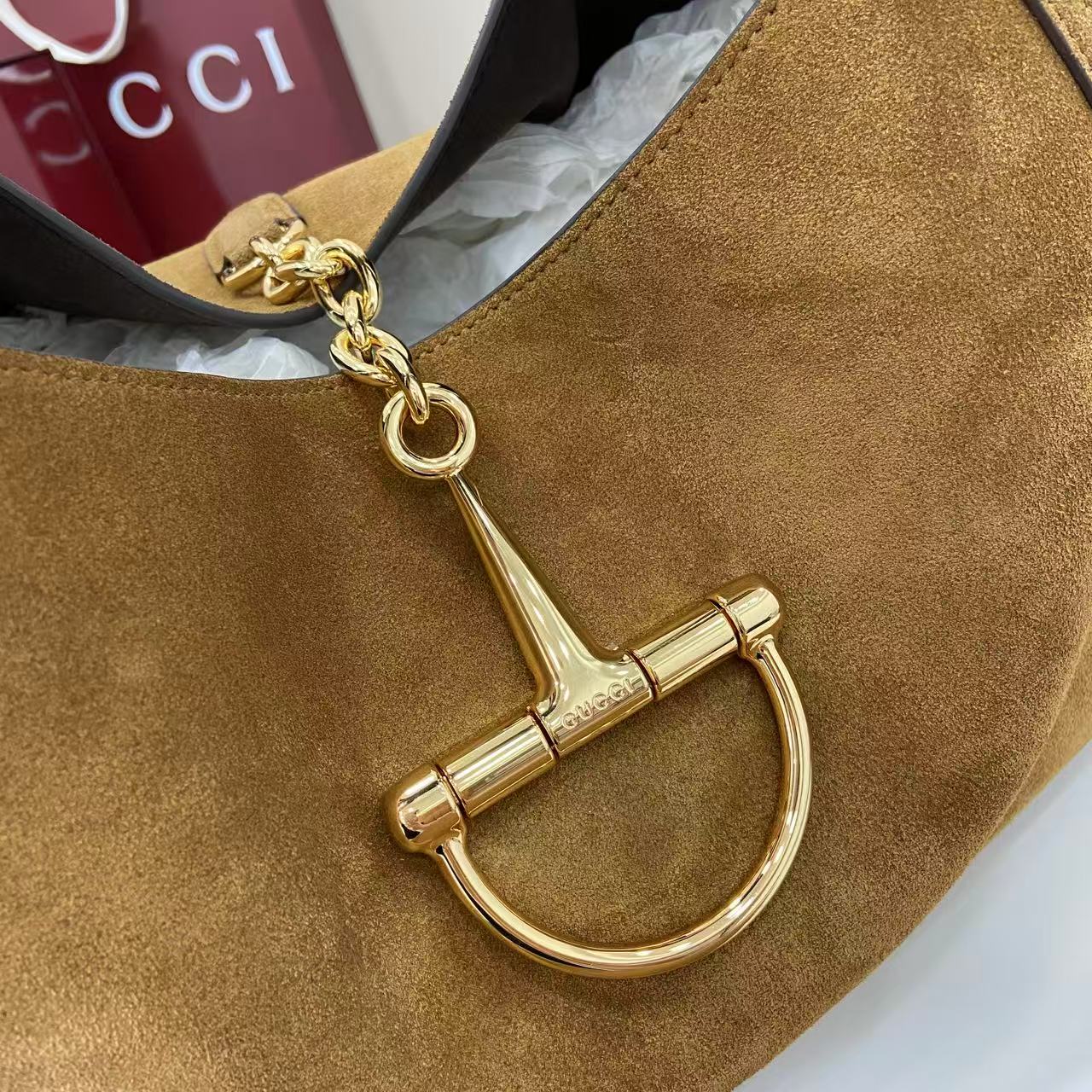 Gucci 25 Softbit Brown Gold Suede Leather 290512